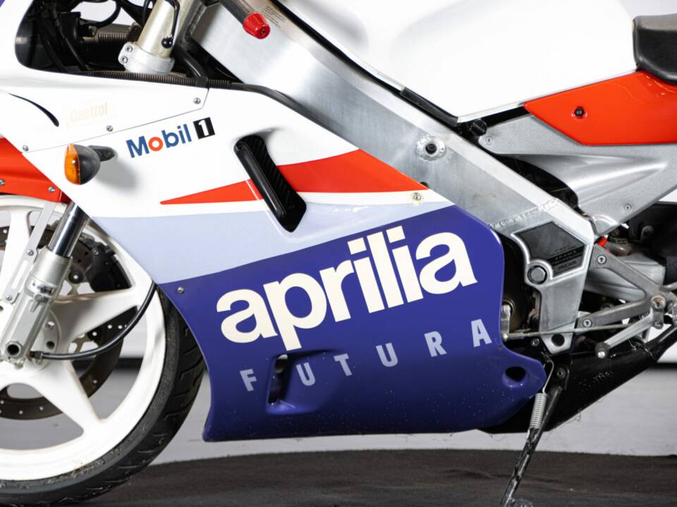 Bild 17/42 von Aprilia AF1 Futura Sport Pro 125 (1990)