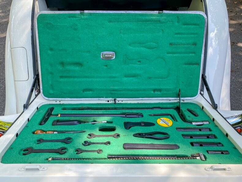 Image 41/50 of Jaguar Mk IV 3,5 Litre (1951)