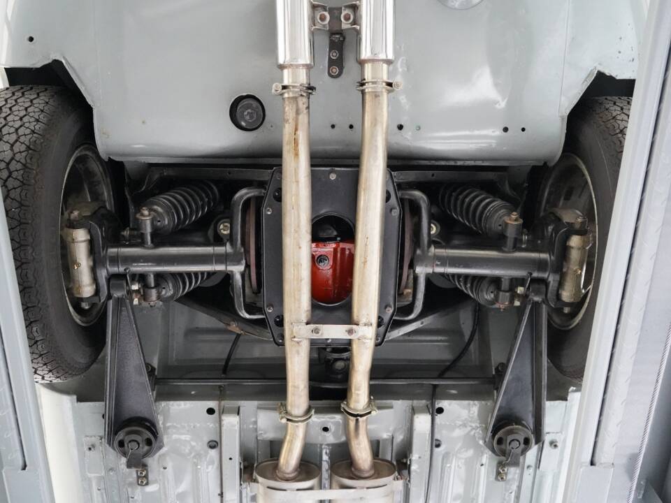 Afbeelding 31/44 van Jaguar E-Type 3.8 (1963)