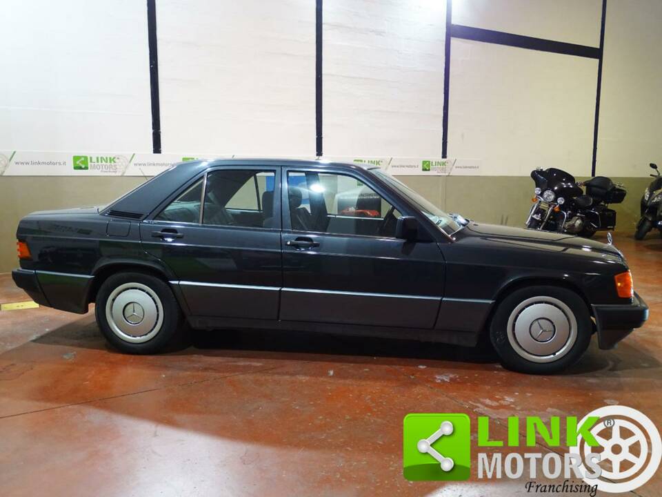 Image 5/10 of Mercedes-Benz 190 E (1989)