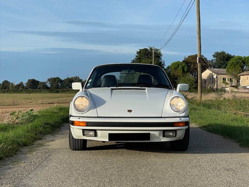 Bild 14/15 von Porsche 911 Carrera 3.2 (1985)