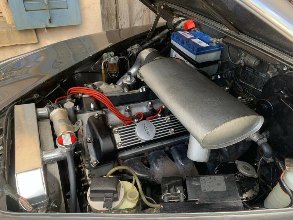 Image 16/23 de Jaguar 340 (1968)