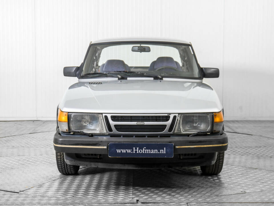 Image 14/42 of Saab 900 Turbo (1984)