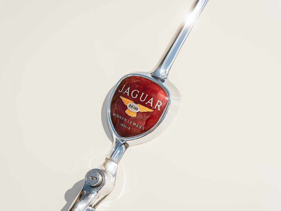 Image 35/58 of Jaguar XK 140 SE DHC (1955)