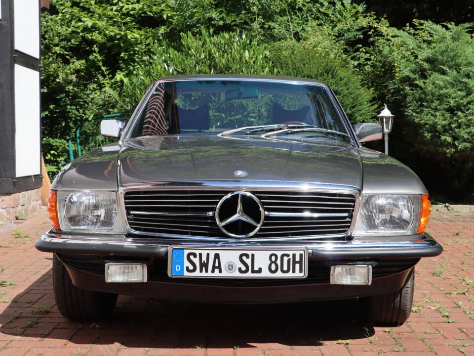 Image 3/59 of Mercedes-Benz 500 SLC (1980)