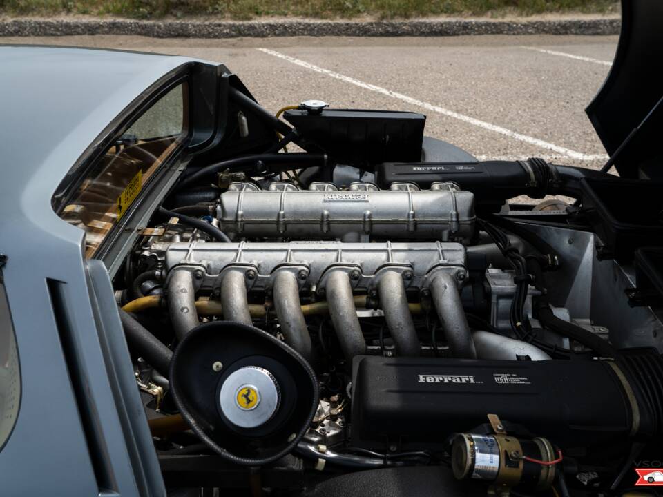 Afbeelding 27/43 van Ferrari 512 BBi (1984)