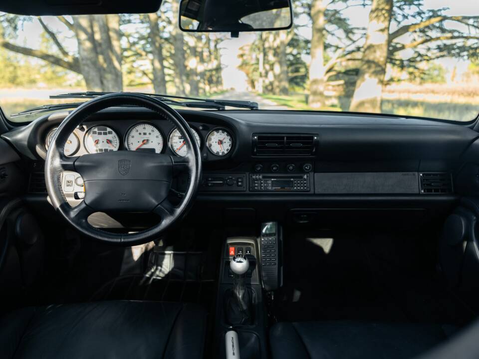 Afbeelding 8/10 van Porsche 911 Turbo (1995)