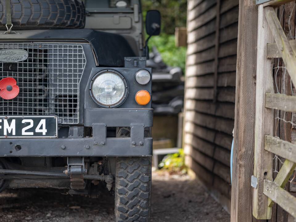 Image 44/50 de Land Rover 88 (1974)