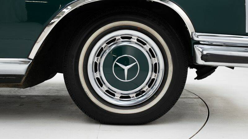 Immagine 11/15 di Mercedes-Benz 280 SE (1970)