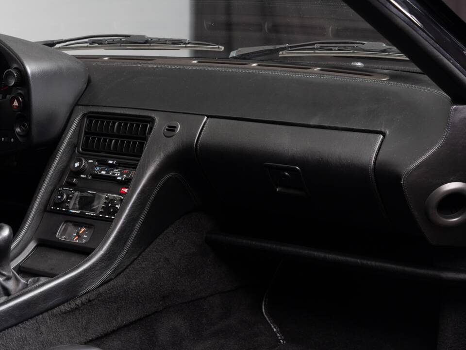Image 20/43 of Porsche 928 GT (1991)