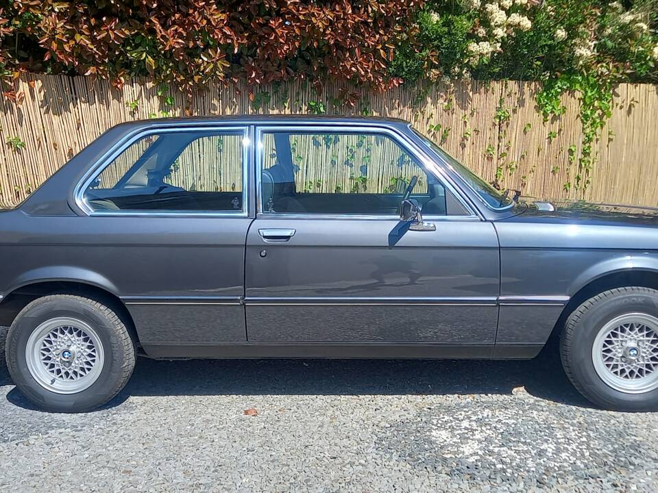 Afbeelding 15/21 van BMW 320&#x2F;6 (1981)