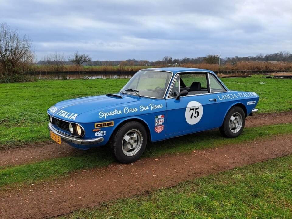 Image 2/5 of Lancia Fulvia 3 (1975)