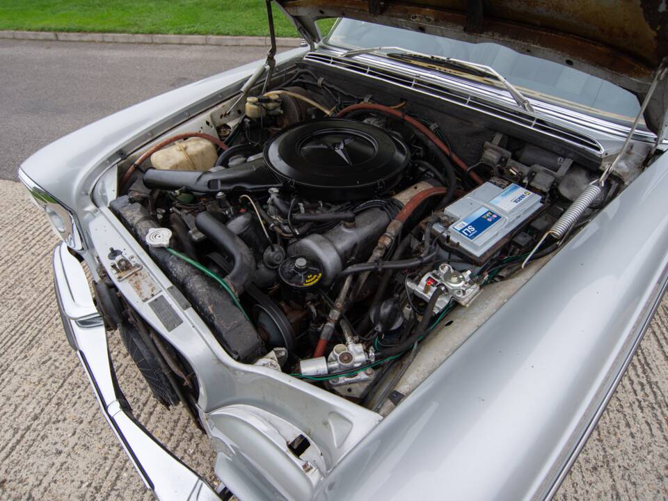 Immagine 24/34 di Mercedes-Benz 300 SEL 3.5 (1972)