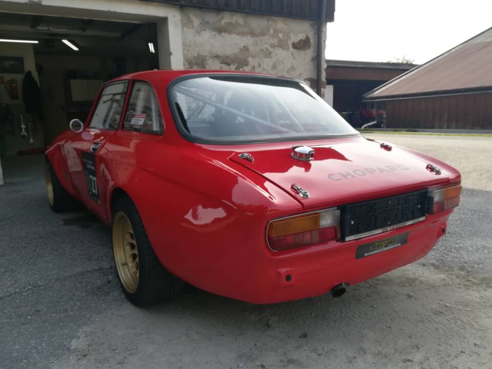Immagine 7/66 di Alfa Romeo Giulia Sprint GTA (1969)