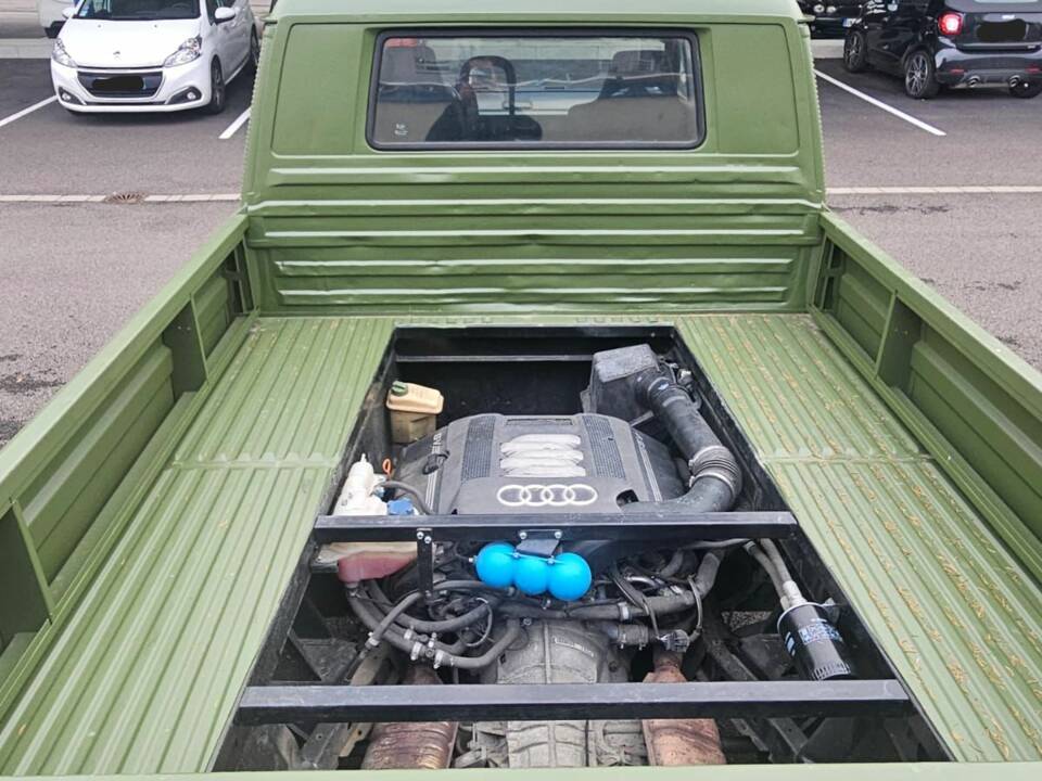 Bild 4/6 von Volkswagen T3 Doppelkabine D 1.7 (1989)