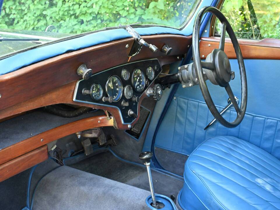 Image 4/39 de Rover 14 (1938)