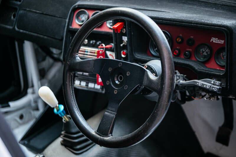 Imagen 25/48 de Ford Sierra RS Cosworth (1990)
