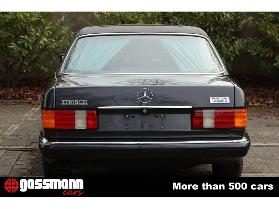 Afbeelding 8/15 van Mercedes-Benz 560 SEL (1990)
