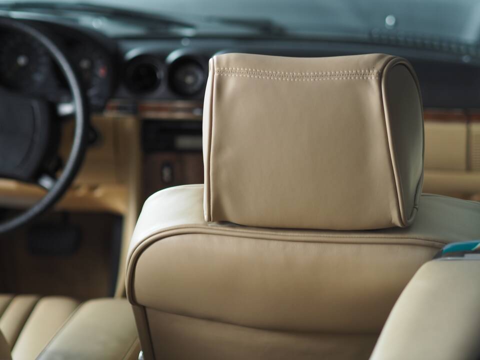 Immagine 45/51 di Mercedes-Benz 280 SL (1985)