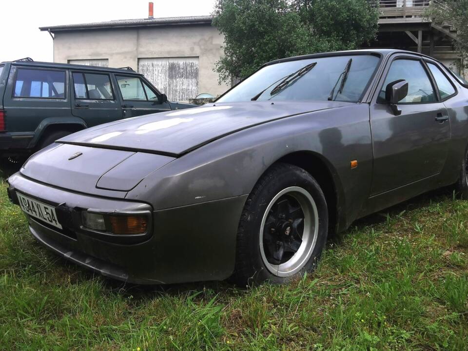 Immagine 9/23 di Porsche 944 (1983)