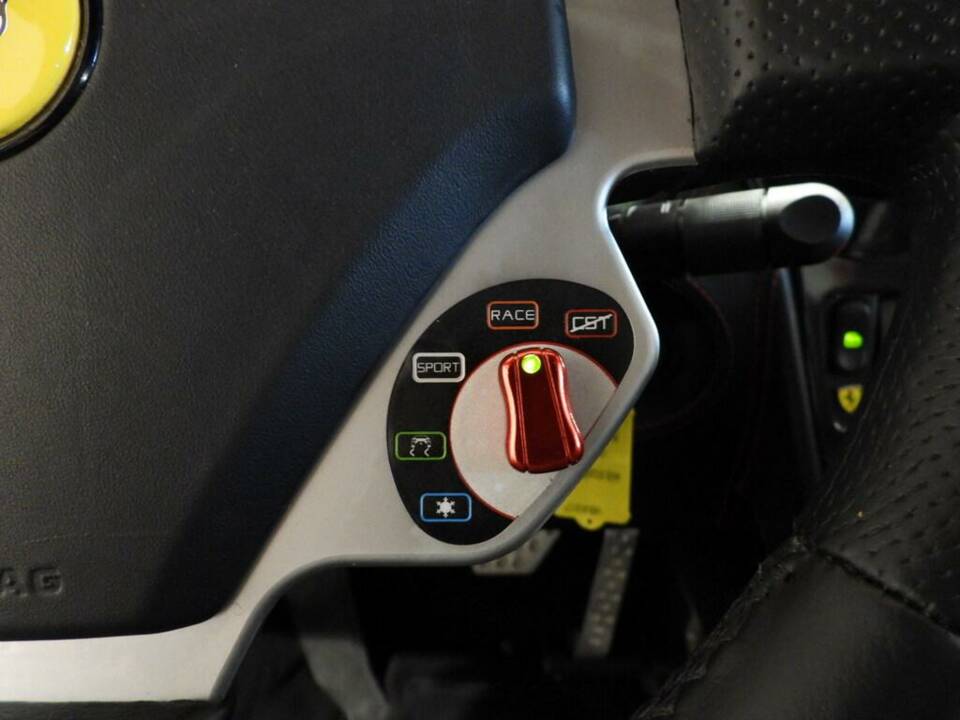 Bild 8/15 von Ferrari F 430 (2005)