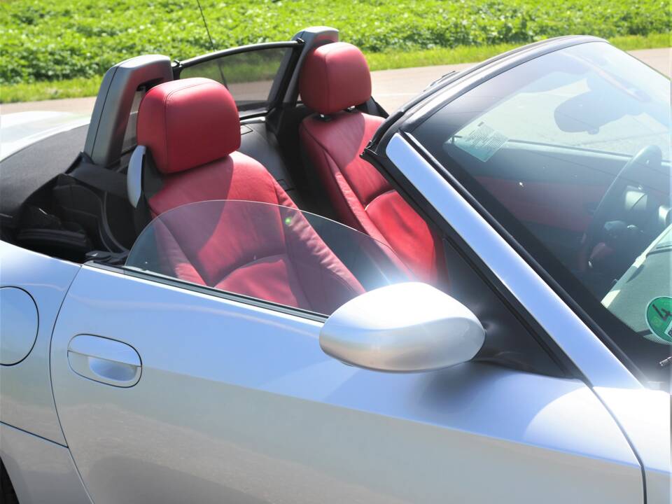 Immagine 12/15 di BMW Z4 2.5i (2005)