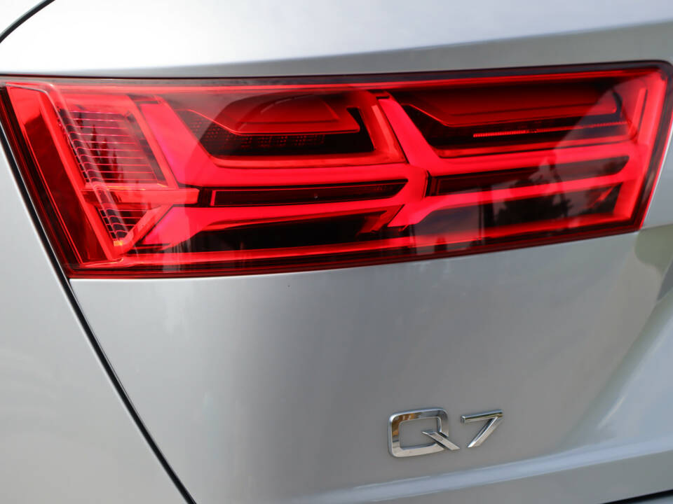 Image 28/50 of Audi Q7 3.0 TFSI (2017)