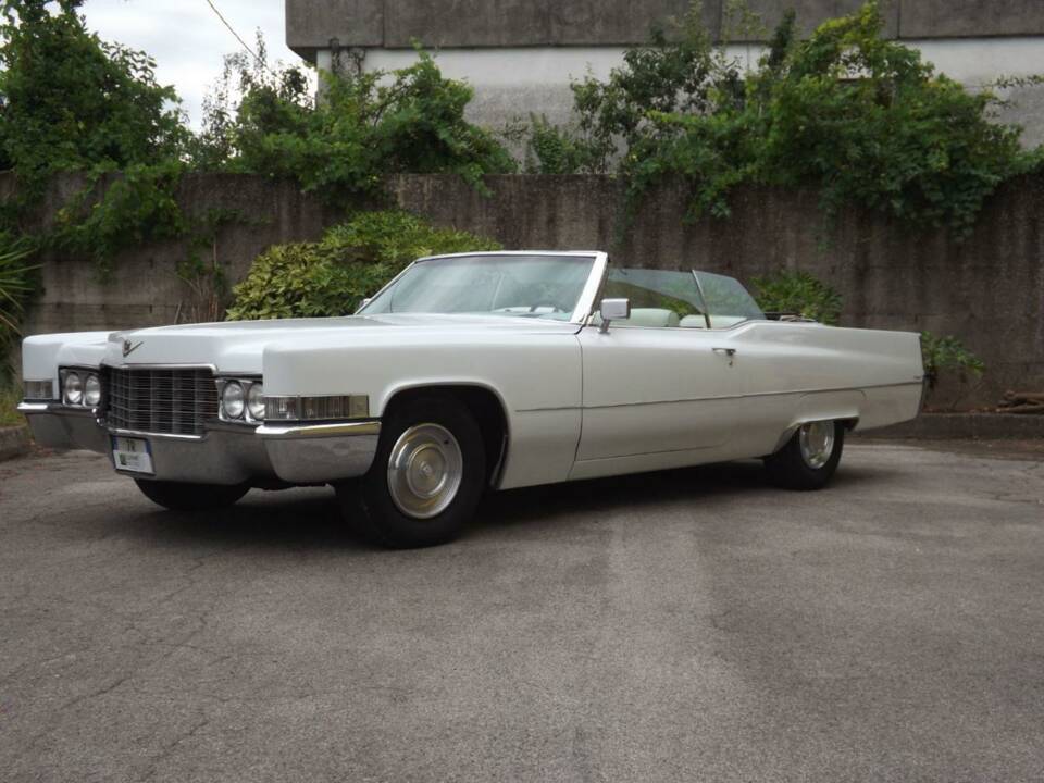Immagine 1/50 di Cadillac DeVille Convertible (1969)