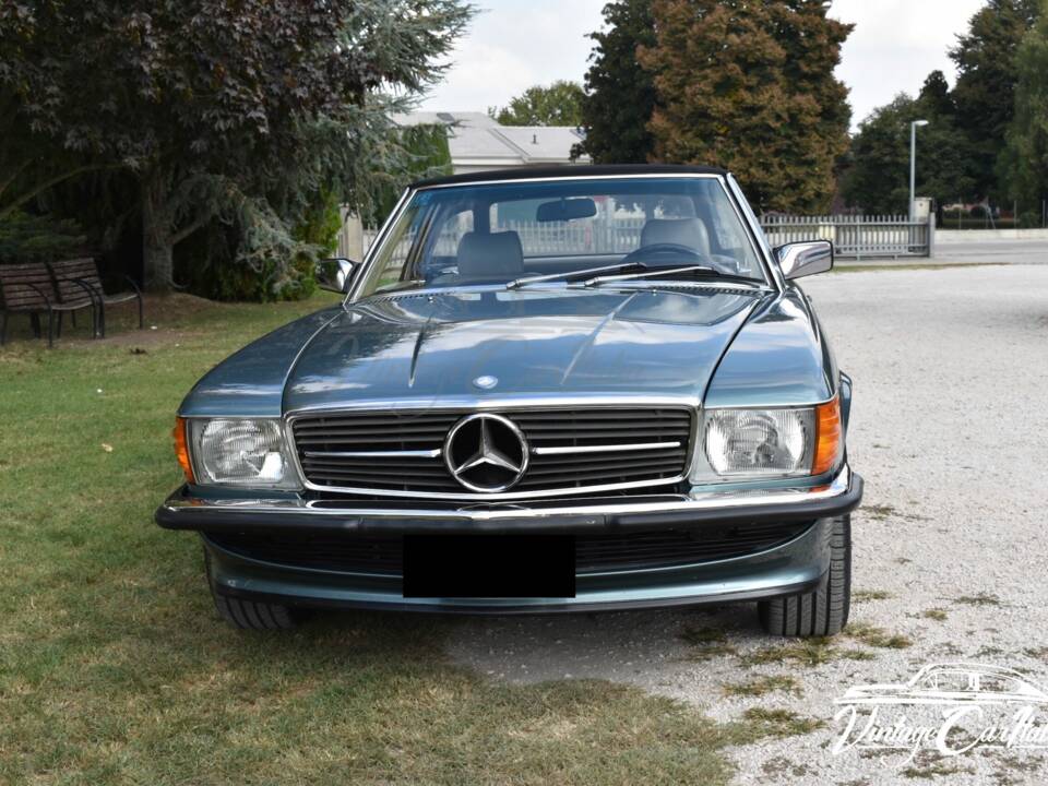 Image 3/75 de Mercedes-Benz 560 SL (1986)