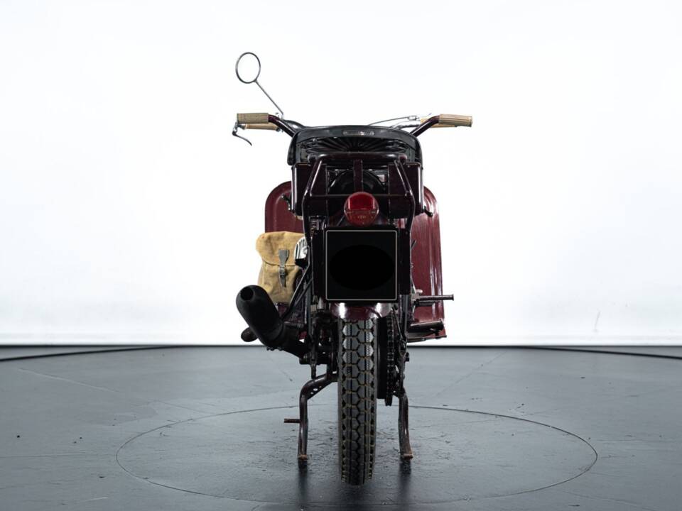 Bild 4/9 von Moto Guzzi DUMMY (1950)