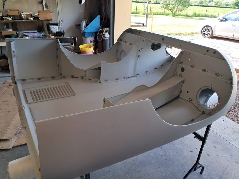 Image 63/74 of Jaguar E-Type 3.8 Flat Floor (1961)