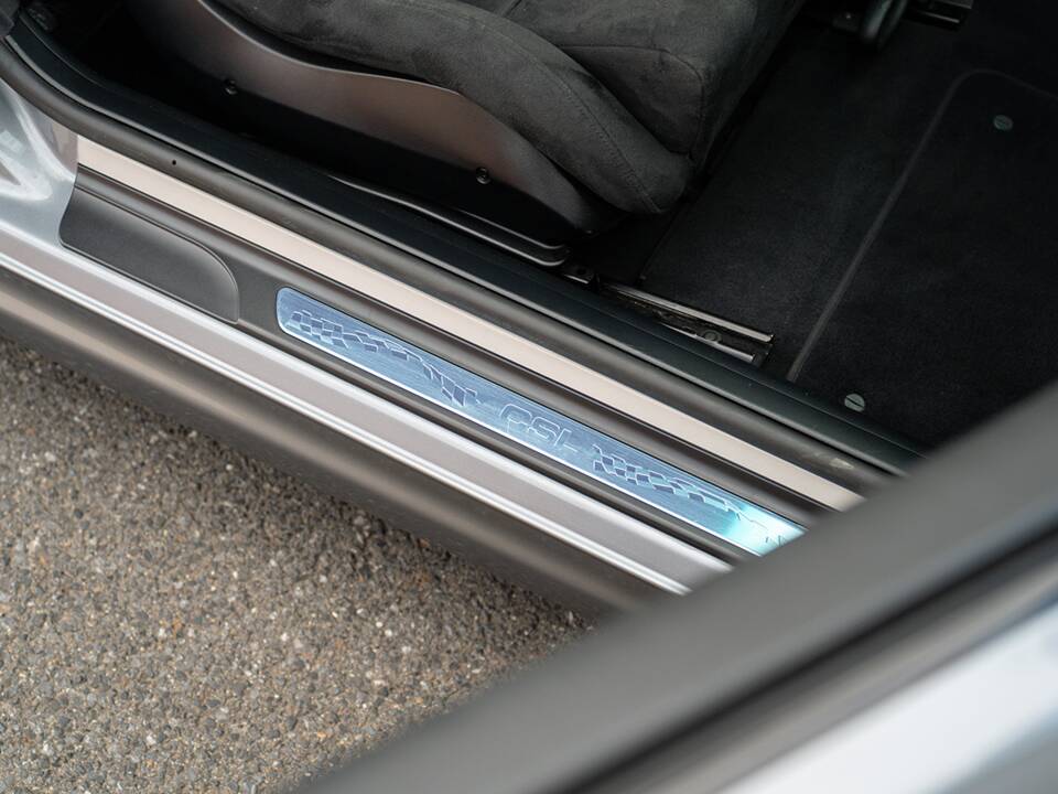 Image 29/42 of BMW M3 CSL (2003)