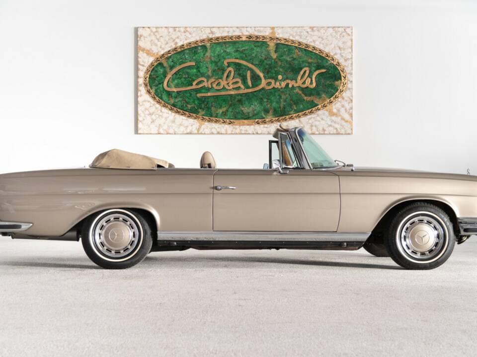 Bild 13/42 von Mercedes-Benz 280 SE 3,5 (1971)