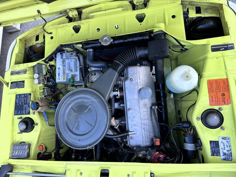 Image 26/39 de BMW 2002 (1974)