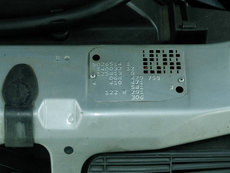 Bild 18/50 von Mercedes-Benz 300 SE (1992)