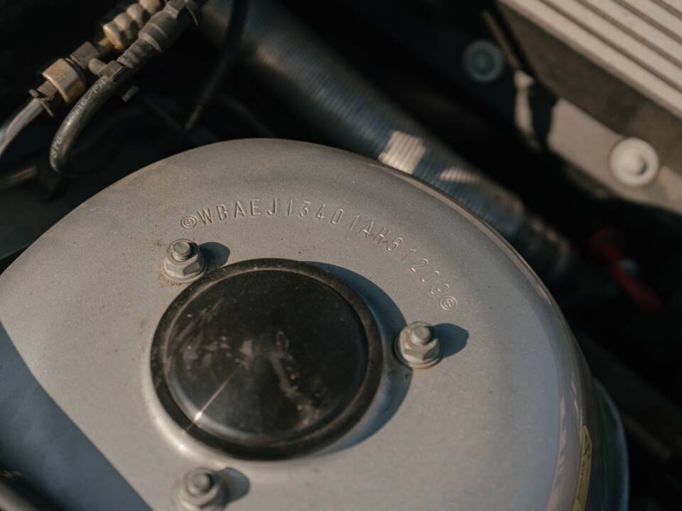 Image 144/185 of BMW Z8 (2001)
