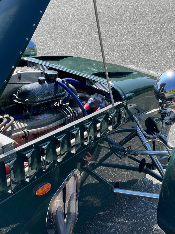 Image 73/134 of Lotus Seven (2000)