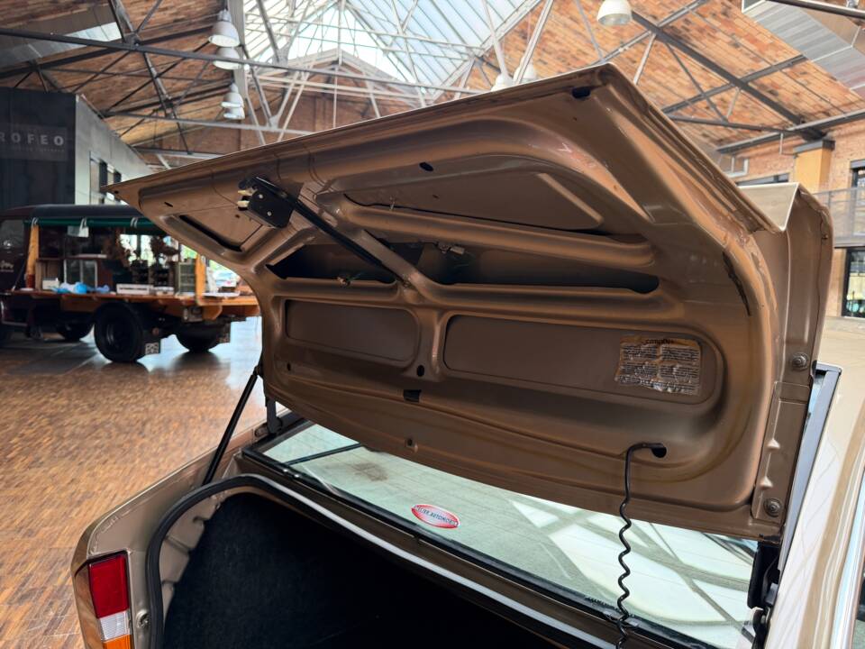 Immagine 30/43 di Citroën CX 2400 GTi (1982)