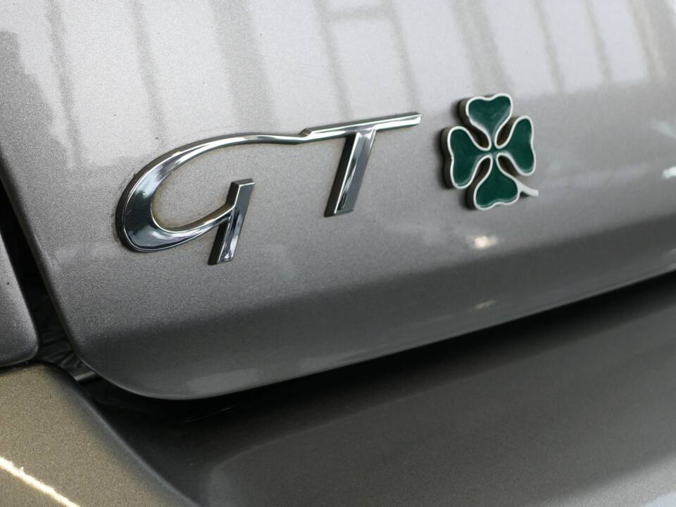 Image 28/39 of Alfa Romeo GT 1.8 Twin-Spark (2007)