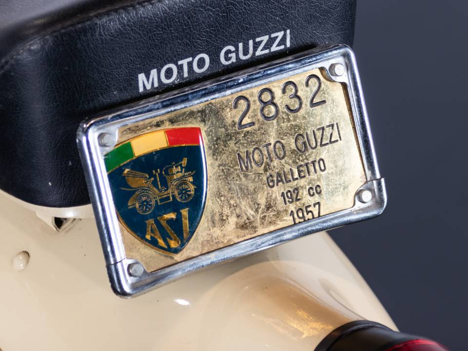 Afbeelding 25/36 van Moto Guzzi DUMMY (1957)