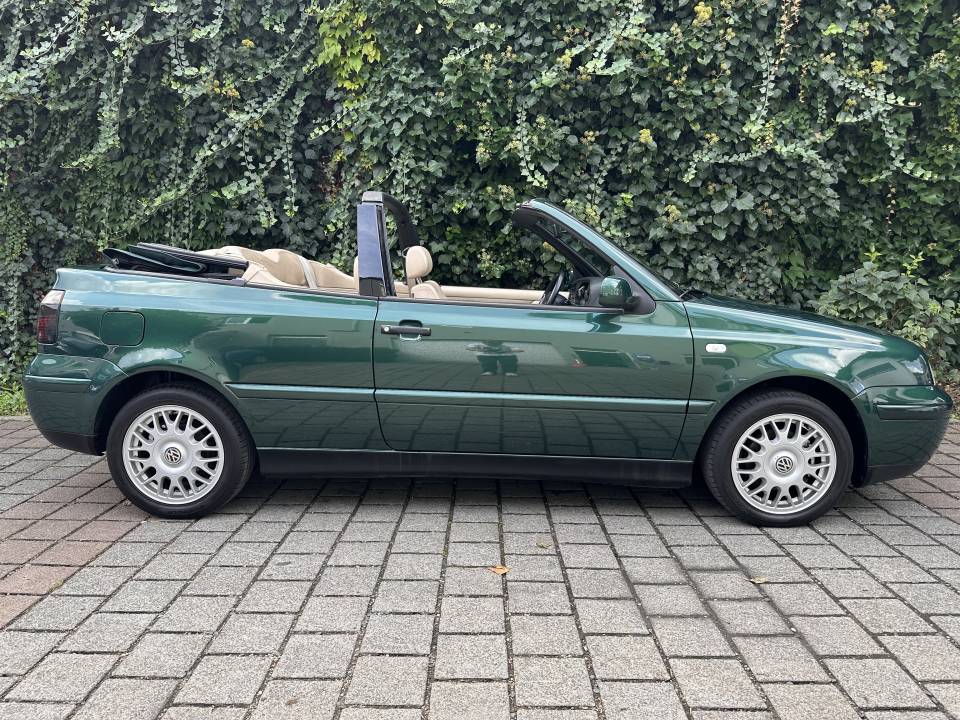 Image 5/26 of Volkswagen Golf IV Cabrio 2.0 (2001)