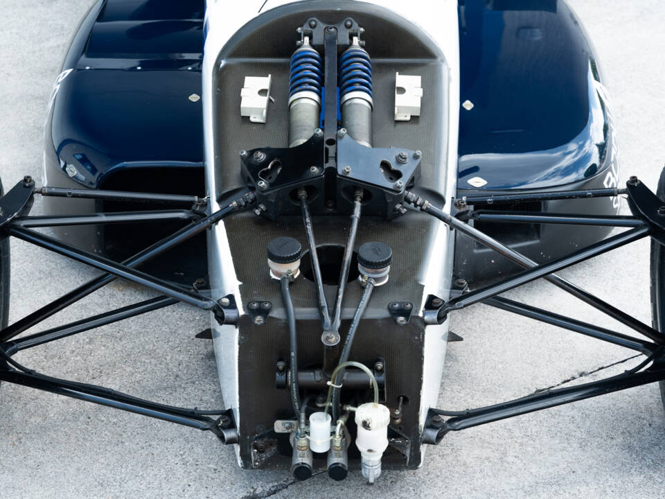 Image 58/64 of Dallara F392 Formula 3 (1992)