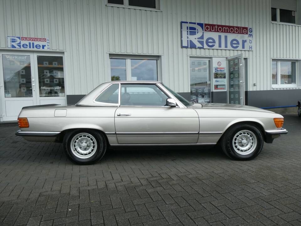Afbeelding 7/23 van Mercedes-Benz 500 SL (1985)