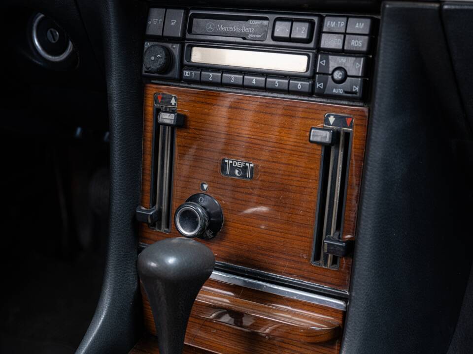 Bild 19/36 von Mercedes-Benz 350 SEL (1978)