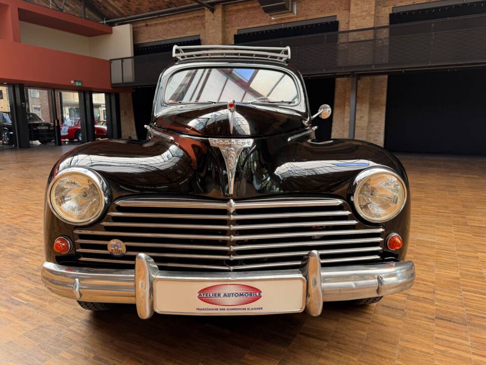 Imagen 3/42 de Peugeot 203 C (1958)