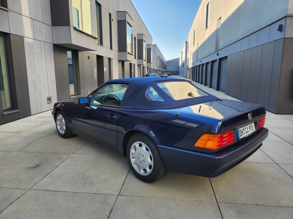Image 4/16 of Mercedes-Benz SL 320 (1995)