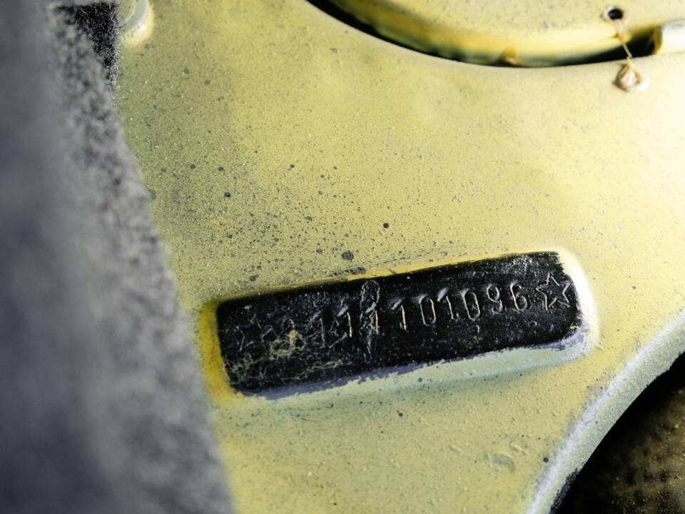 Bild 38/49 von Porsche 911 2.2 T (1971)