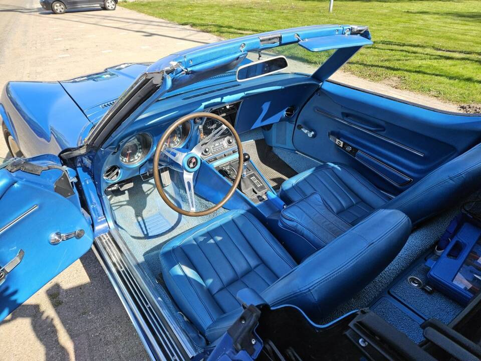 Bild 2/8 von Chevrolet Corvette Stingray (1968)