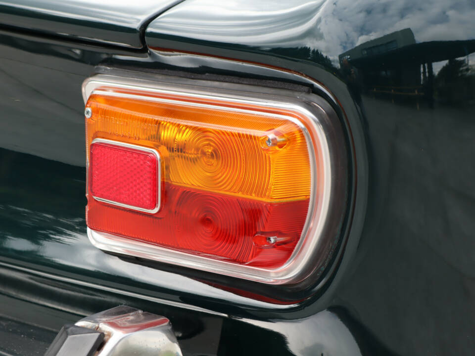 Image 19/50 of Alfa Romeo 1750 GT Veloce (1971)