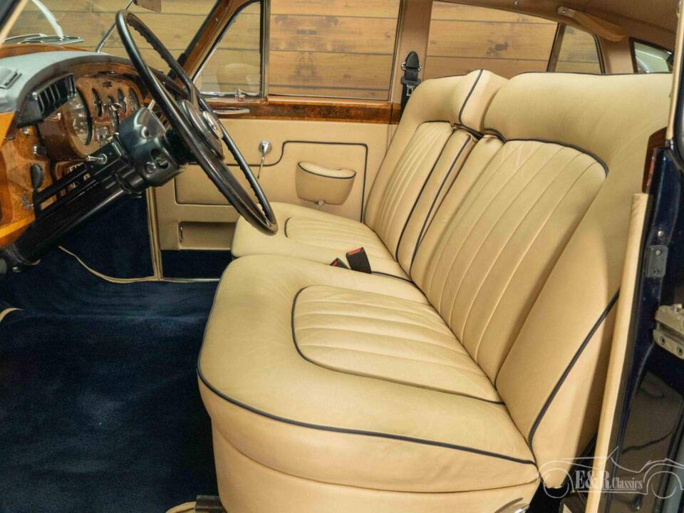 Image 12/19 of Rolls-Royce Silver Cloud III (1965)